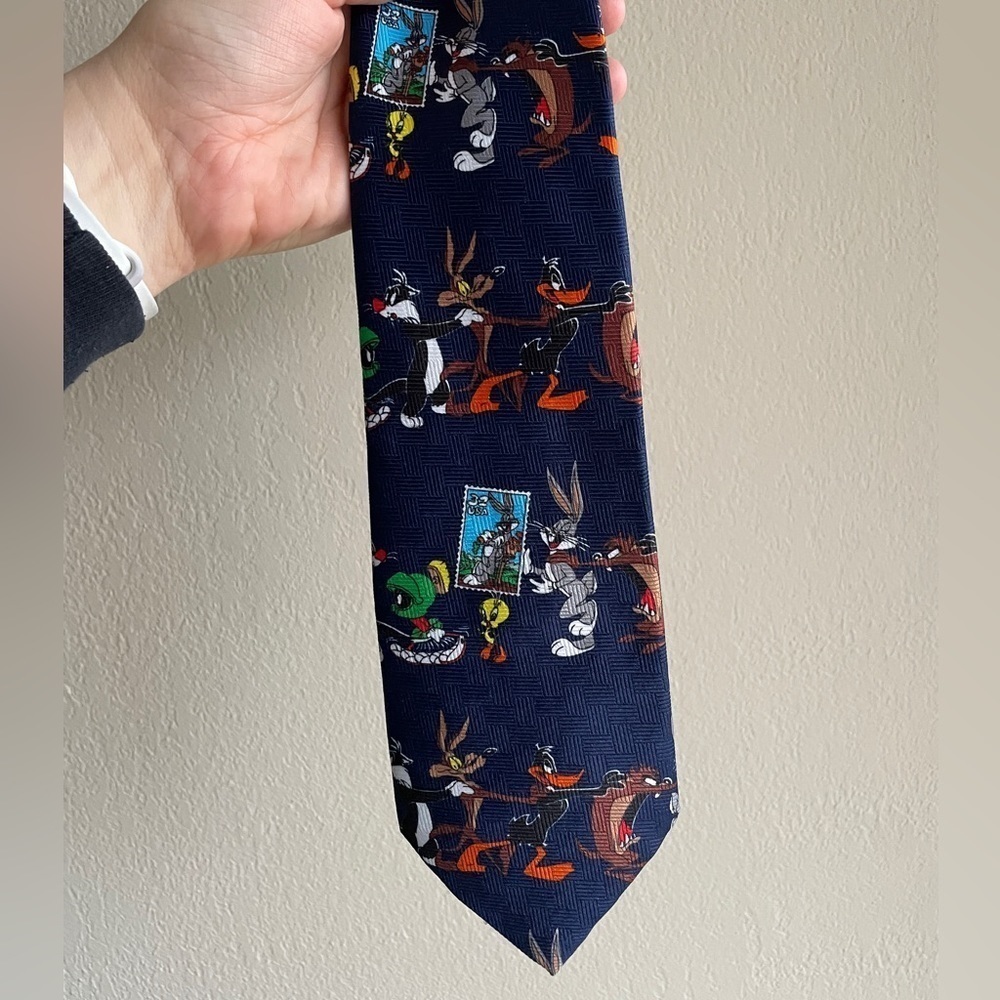 1997 USPS Looney Tunes Stamp Collection Tie